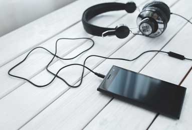 切尔西欧冠梦悬了！0-1翻车+两连败，罗森尼尔顽固执念终买单